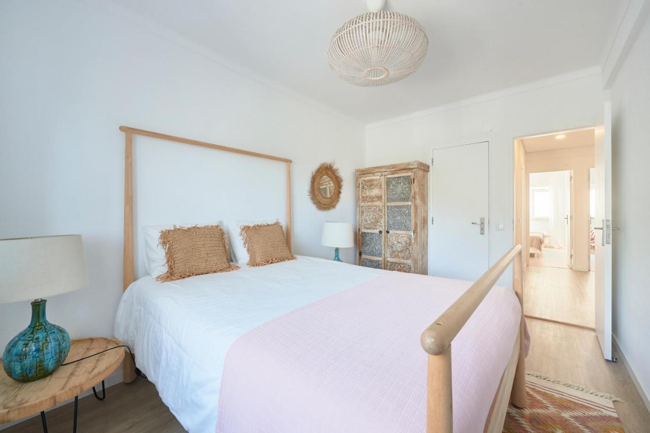 Sesimbra Beach Apartment ภายนอก รูปภาพ