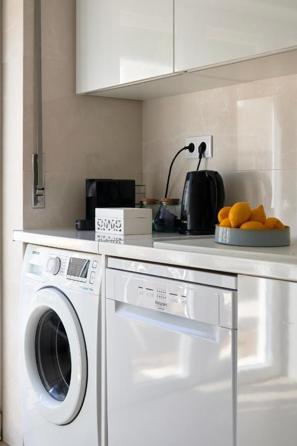 Sesimbra Beach Apartment ภายนอก รูปภาพ