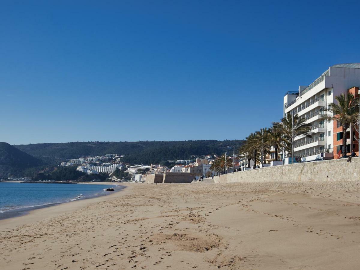Sesimbra Beach Apartment ภายนอก รูปภาพ
